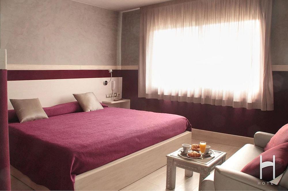 Hotel H Granollers Luaran gambar