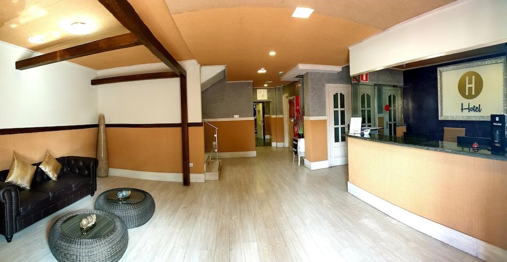Hotel H Granollers Luaran gambar
