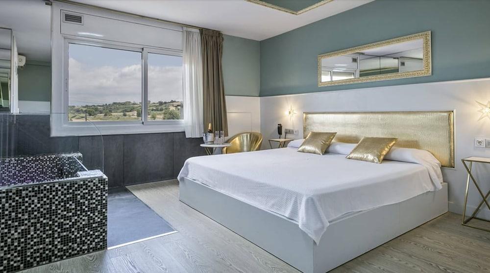 Hotel H Granollers Luaran gambar